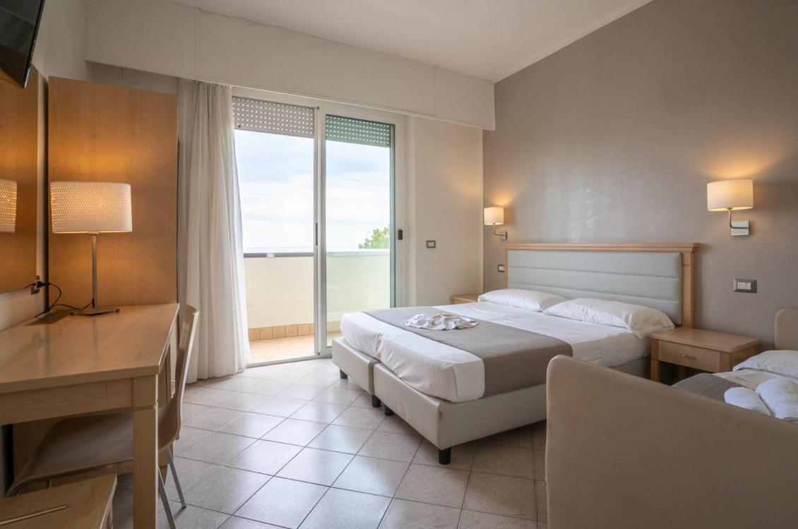 Hotel Adriatic&Beauty Rimini Buitenkant foto