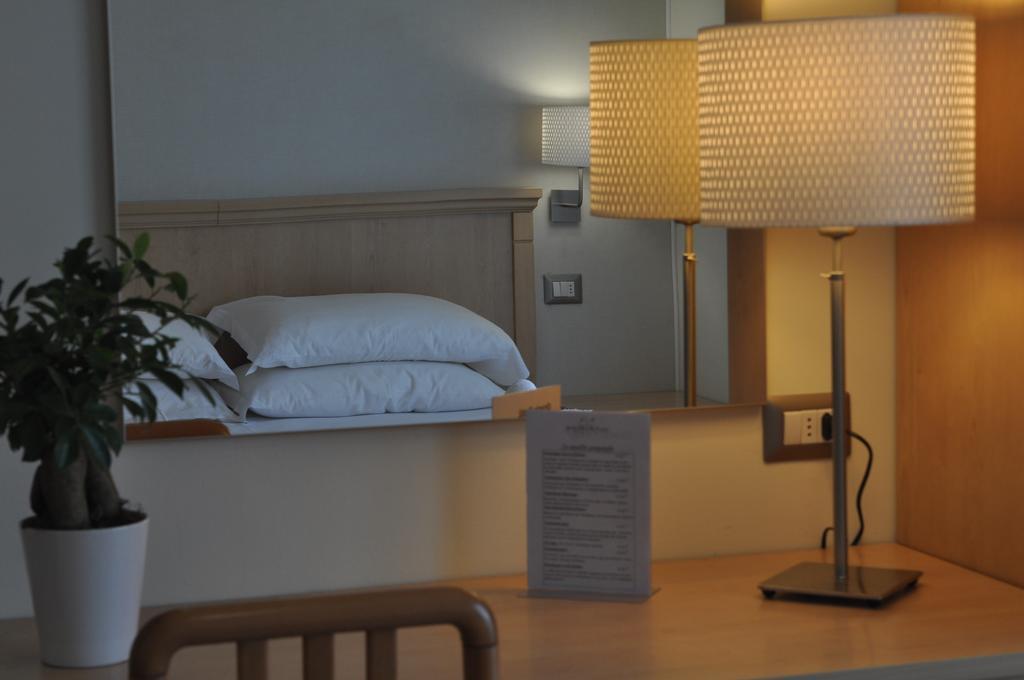 Hotel Adriatic&Beauty Rimini Buitenkant foto