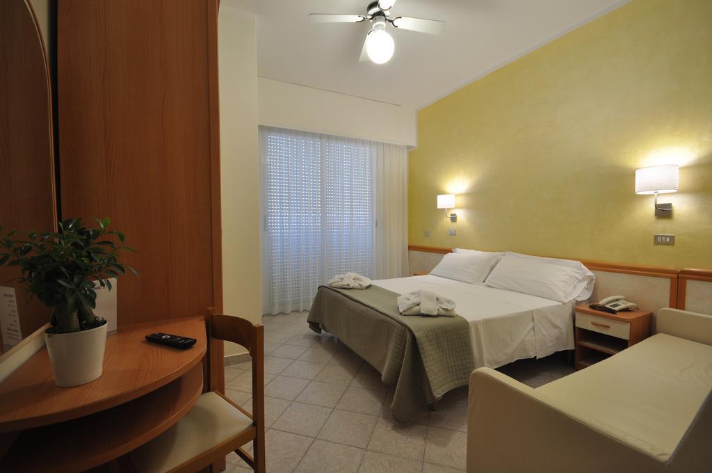 Hotel Adriatic&Beauty Rimini Buitenkant foto