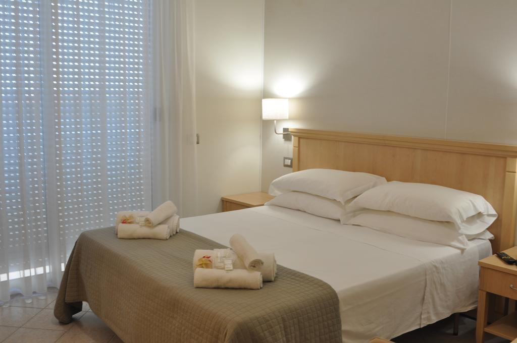 Hotel Adriatic&Beauty Rimini Buitenkant foto