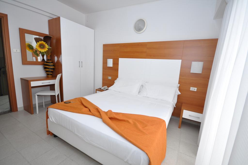 Hotel Adriatic&Beauty Rimini Kamer foto