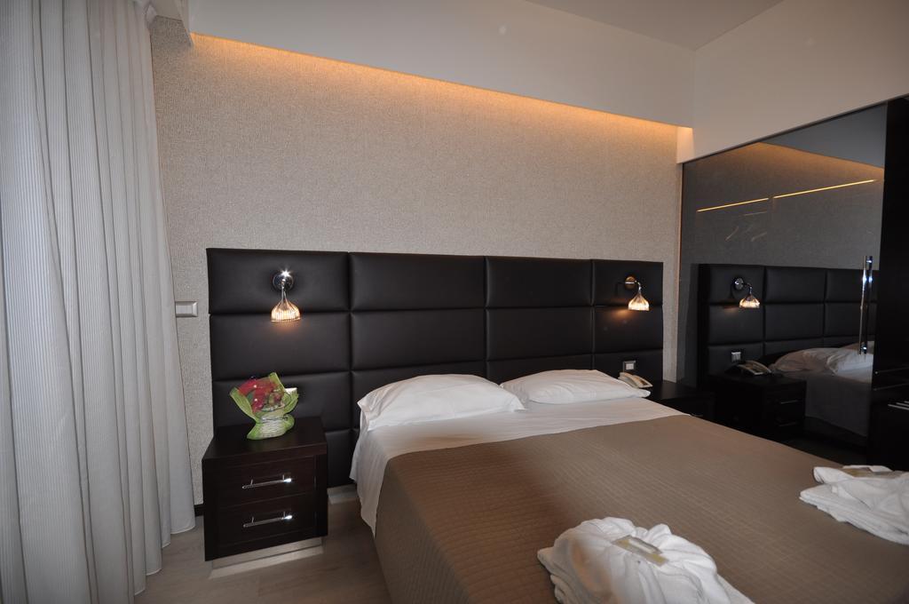 Hotel Adriatic&Beauty Rimini Buitenkant foto